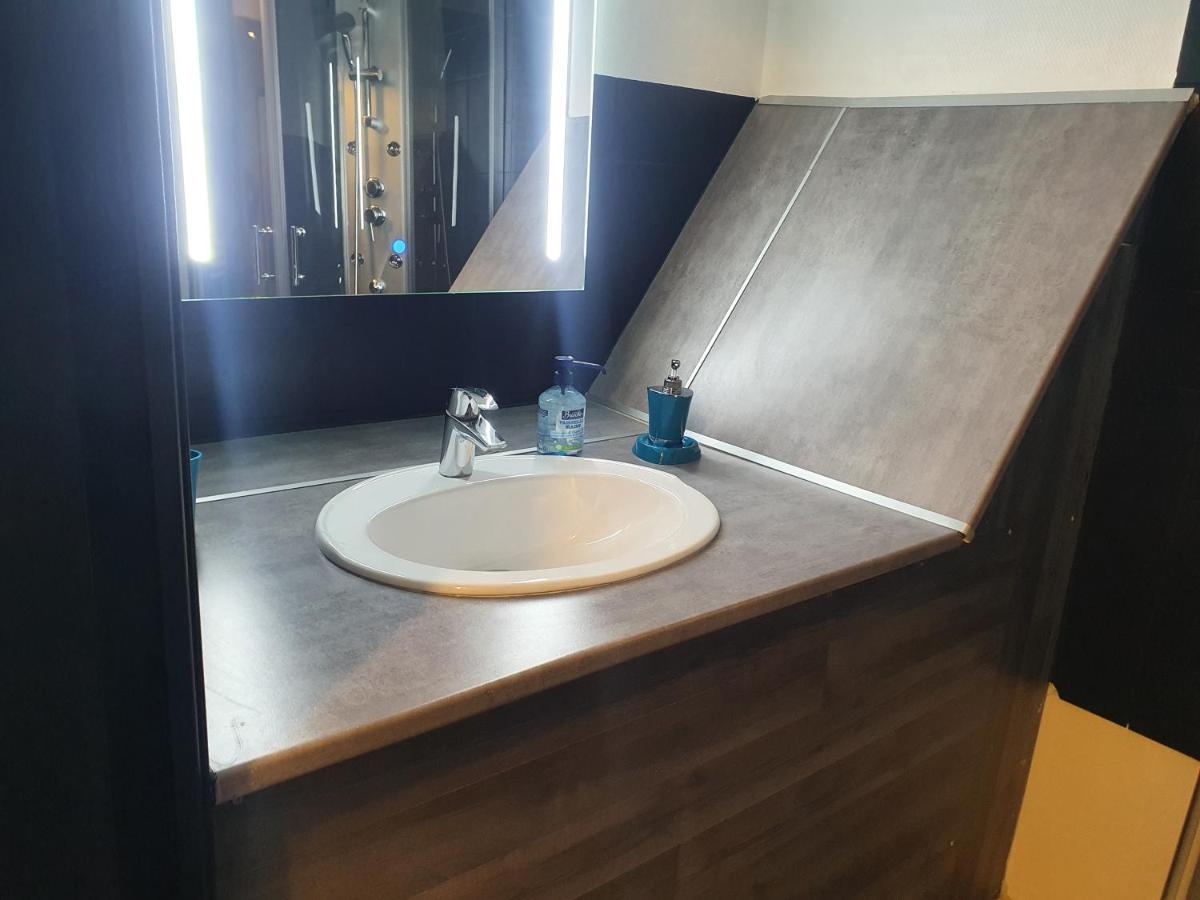 ואלנסיין Firas Appartement מראה חיצוני תמונה